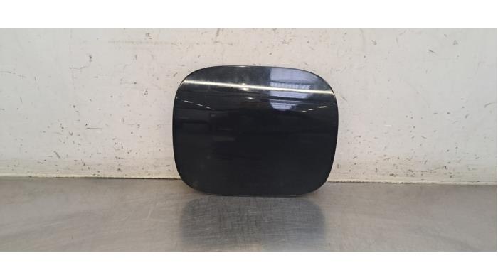 Clapet réservoir Mercedes EQA