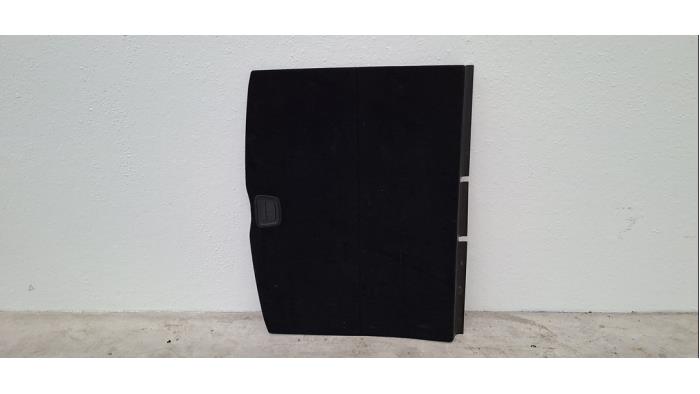 Coffre tapis Mercedes EQA