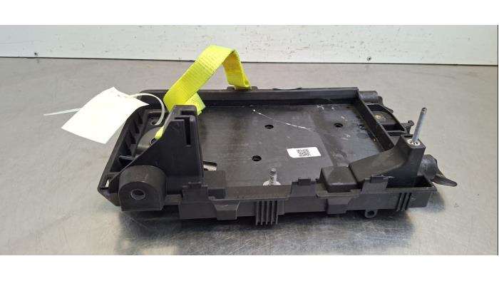 Boîtier de batterie Mercedes CLA