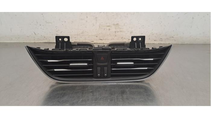 Grille aération tableau de bord Ford Kuga