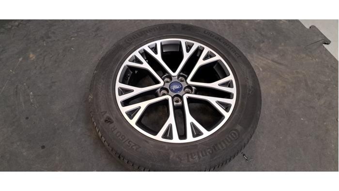 Jante + pneumatique Ford Kuga