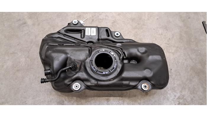 Réservoir de carburant Toyota C-HR