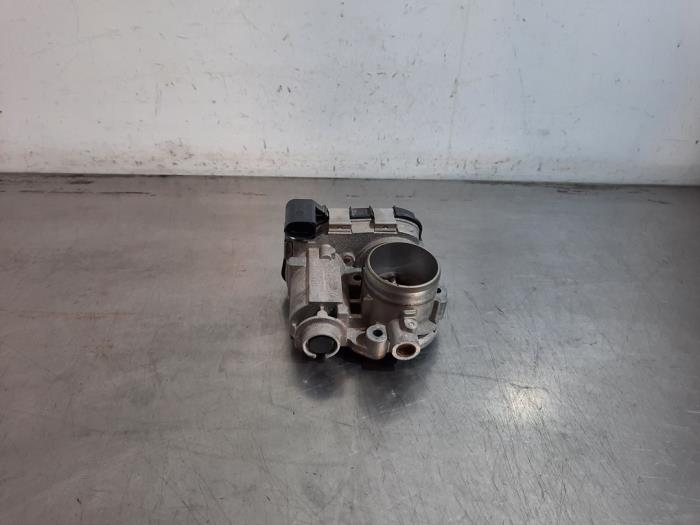 Boîtier accélérateur Skoda Fabia