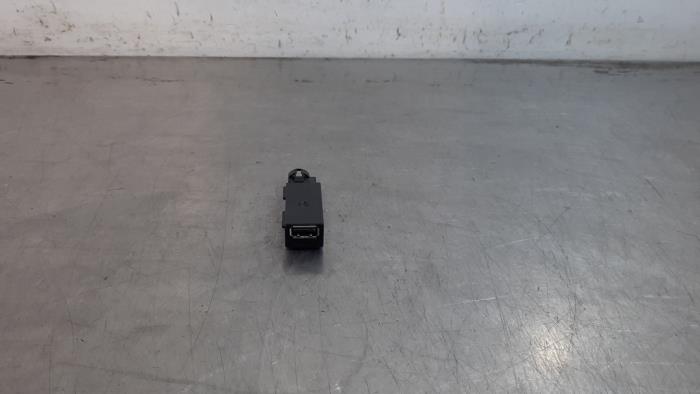 Prise USB Skoda Fabia