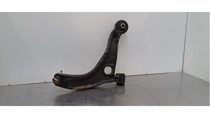 Bras de suspension avant gauche Renault Master