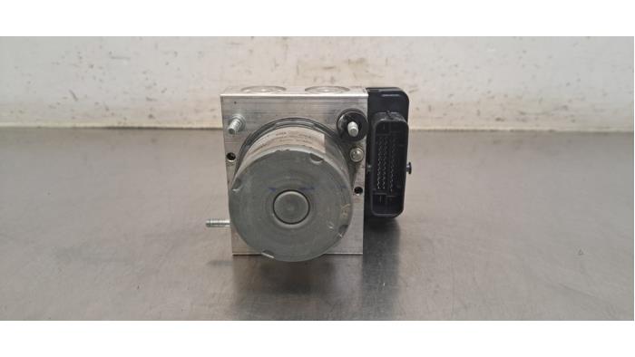 Pompe ABS Renault Master