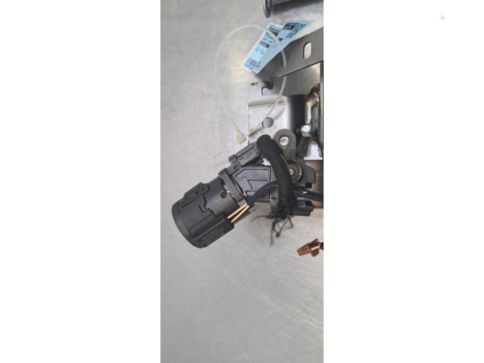 Boîtier colonne de direction complet Opel Vivaro