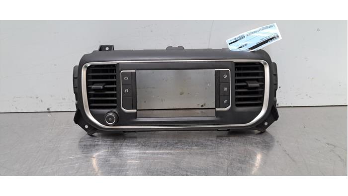 Panneau de commandes navigation Opel Vivaro