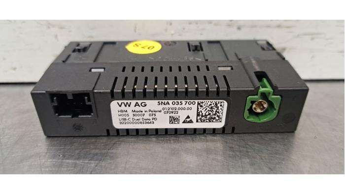 Connexion USB Volkswagen Golf