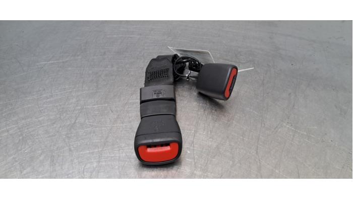 Insertion ceinture de sécurité arrière droite Mercedes GLC-Klasse