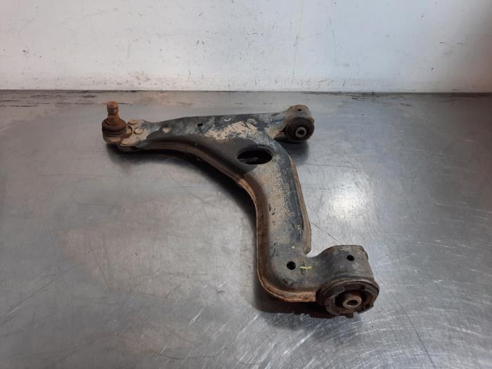 Bras de suspension avant gauche Opel Meriva