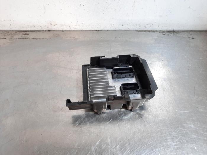 Ordinateur gestion moteur Opel Meriva