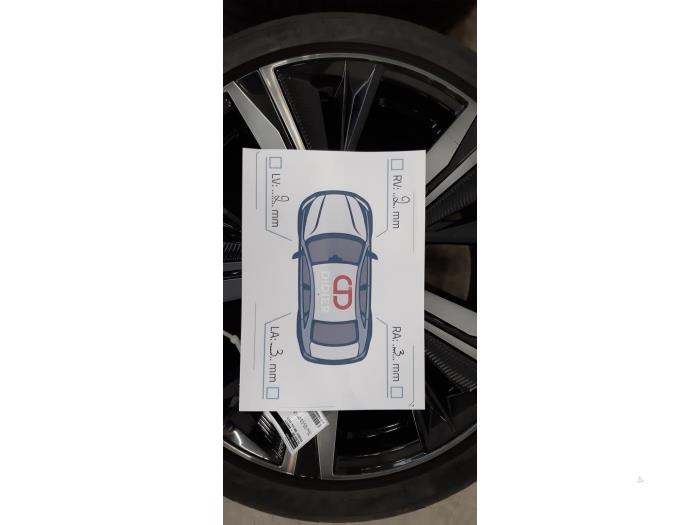 Kit jantes + pneumatiques Peugeot 308