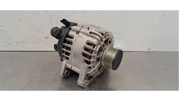 Dynamo Peugeot 208