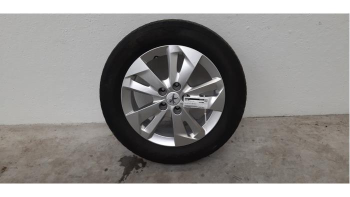 Jante + pneu d'hiver Peugeot Partner