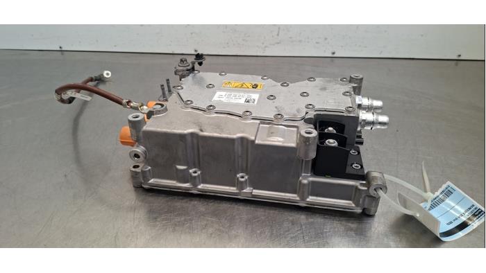 Convertisseur (hybride) Mercedes EQA