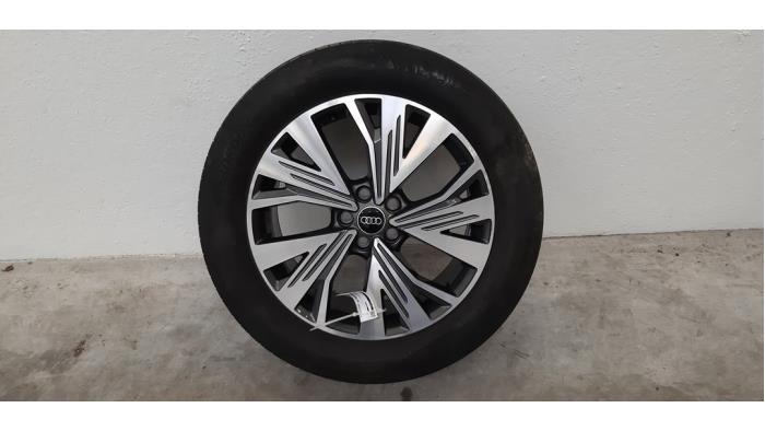 Jante + pneumatique Audi Q4