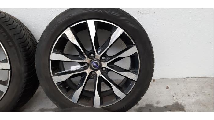 Kit jantes + pneumatiques Volvo V60