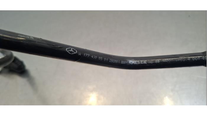 Conduit (divers) Mercedes EQA