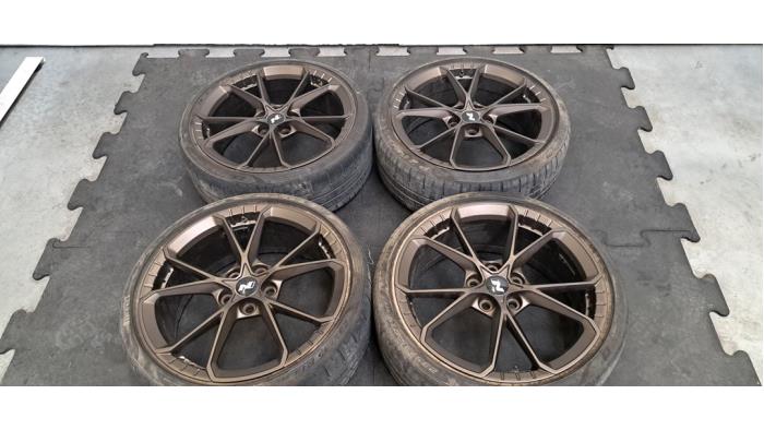 Set di ruote + pneumatici Hyundai I30