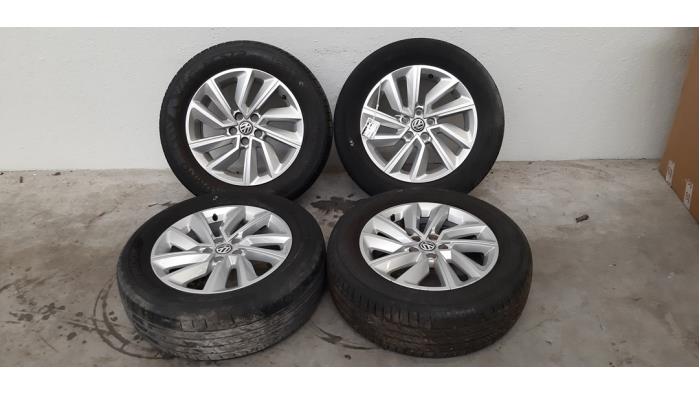 Kit jantes + pneumatiques Volkswagen T-Cross
