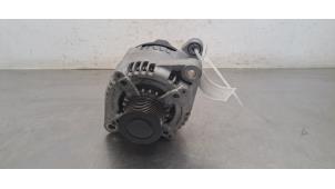 Alternator van een Hyundai i30 (PDEB5/PDEBB/PDEBD/PDEBE) 2.0 N Turbo 16V Performance 2022