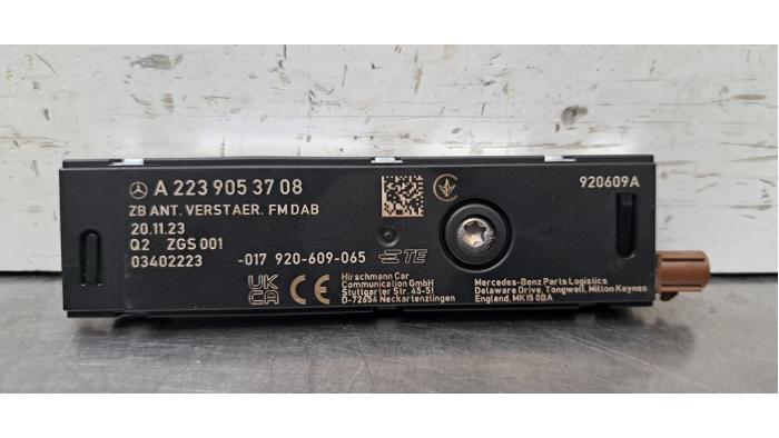 Antenne amplificateur Mercedes EQE