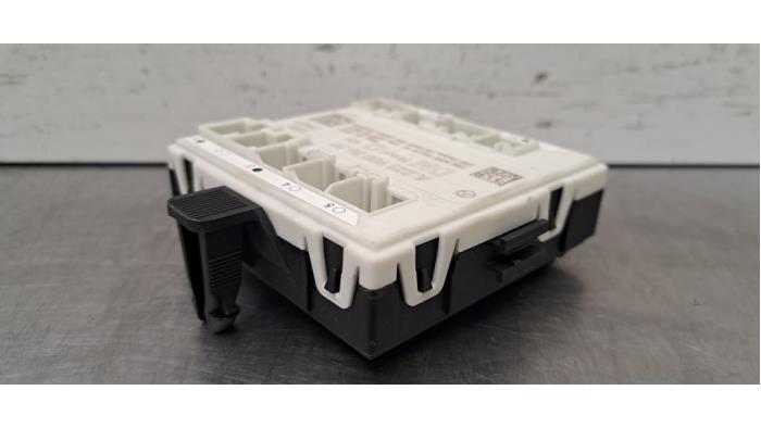 Module verrouillage central des portes Mercedes EQE