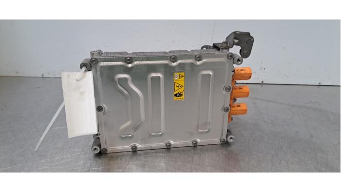 Convertisseur Mercedes EQA