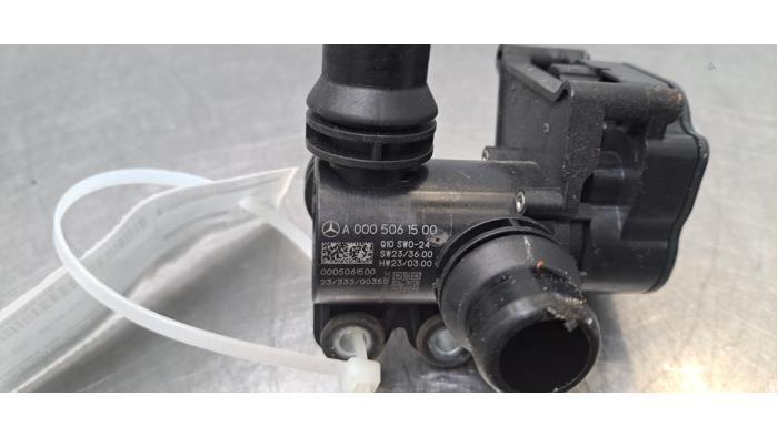 Robinet chauffage électrique Mercedes EQE
