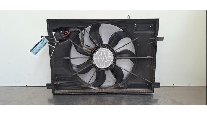 Ventilateur Mercedes EQE