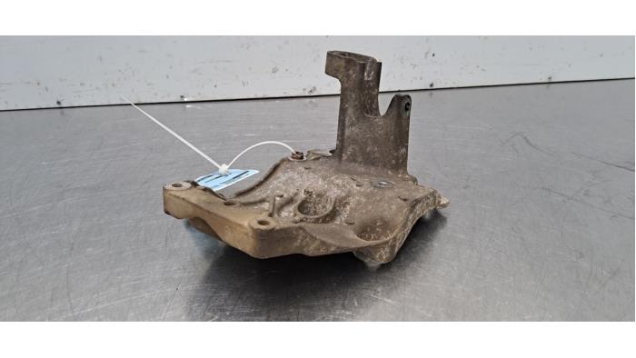 Support pompe clim Citroen Berlingo