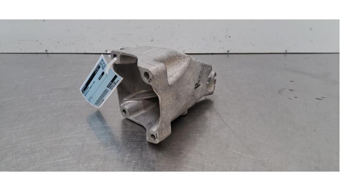 Support (divers) Mercedes GLC-Klasse