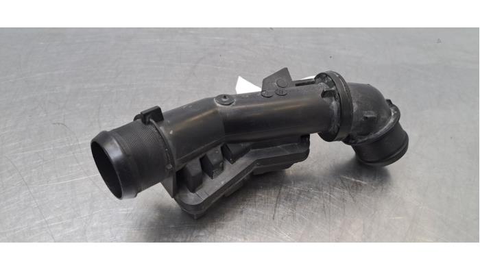 Tube (divers) Opel Vivaro