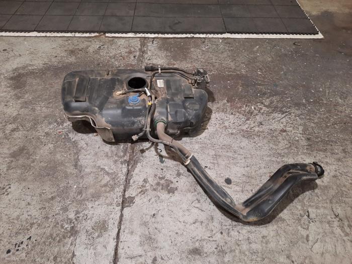 Réservoir de carburant Opel Meriva