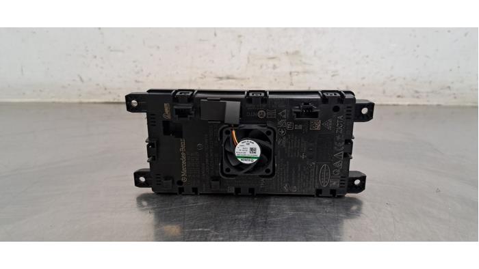 Chargeur sans fil Mercedes EQE