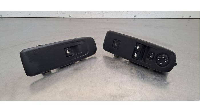 Commutateur combi vitres Peugeot Partner