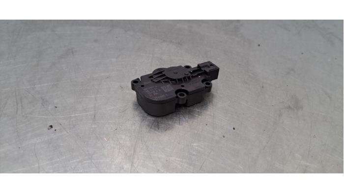 Clapet chauffage moteur Mercedes EQE
