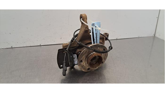 Joint avant droit Renault Trafic