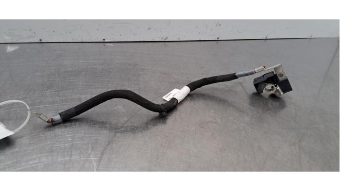 Borne de batterie Renault Trafic