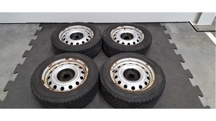 Kit jantes + pneus d'hivers Citroen Jumpy
