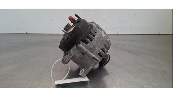 Dynamo Renault Trafic