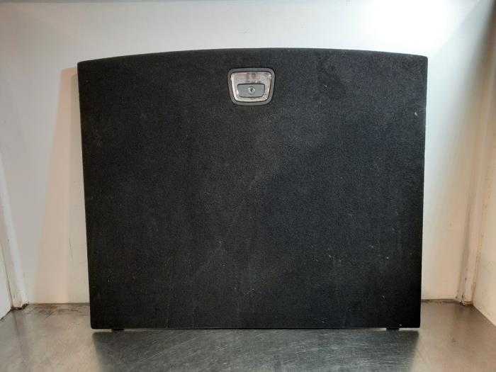 Coffre tapis Mercedes GLA