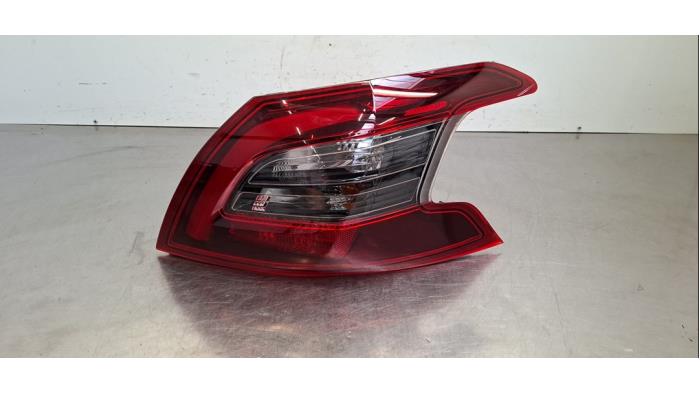 Feu arrière droit Peugeot 308
