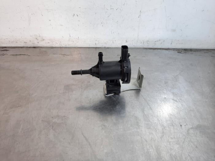Limiteur de pression carburant Mercedes GLA