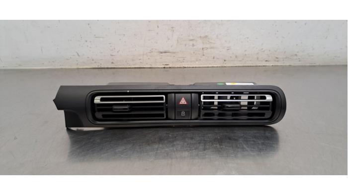 Grille aération tableau de bord Citroen C3