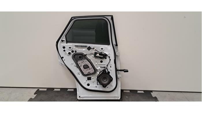 Portière 4portes arrière gauche Peugeot 3008