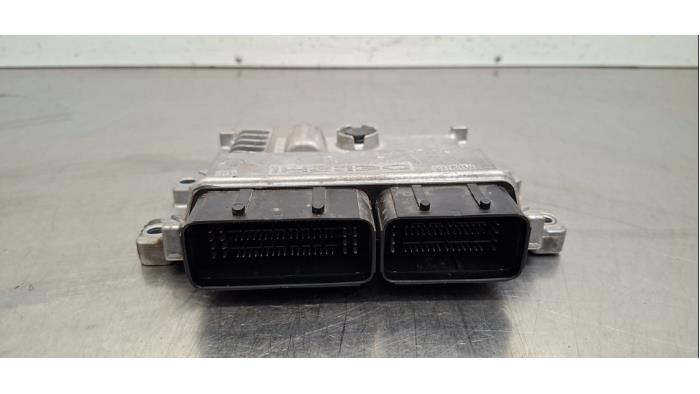 Ordinateur gestion moteur Toyota Pro-Ace