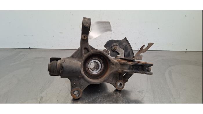 Joint avant gauche Toyota Pro-Ace