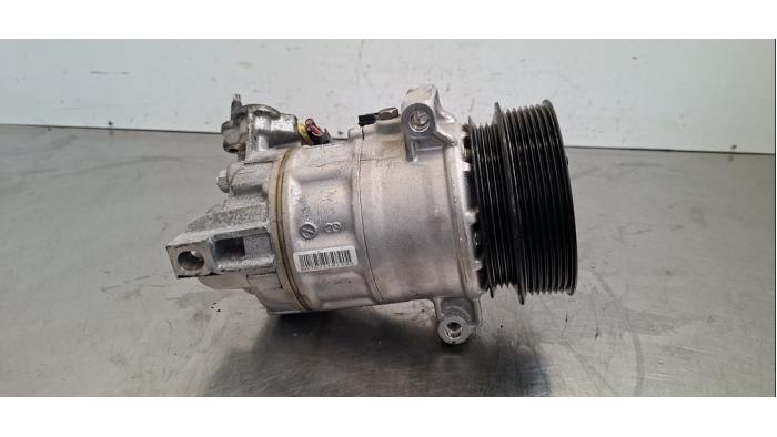 Pompe clim Volvo XC60